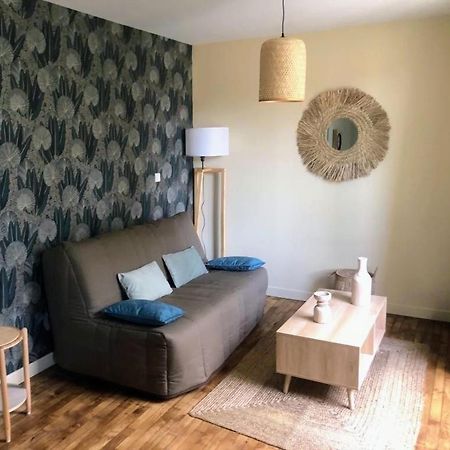 Logement A Brive Avec Terrasse Et Climatisation - Pres De La Gare Et Du Centre-Ville - Wifi Et Stationnement Gratuit エクステリア 写真